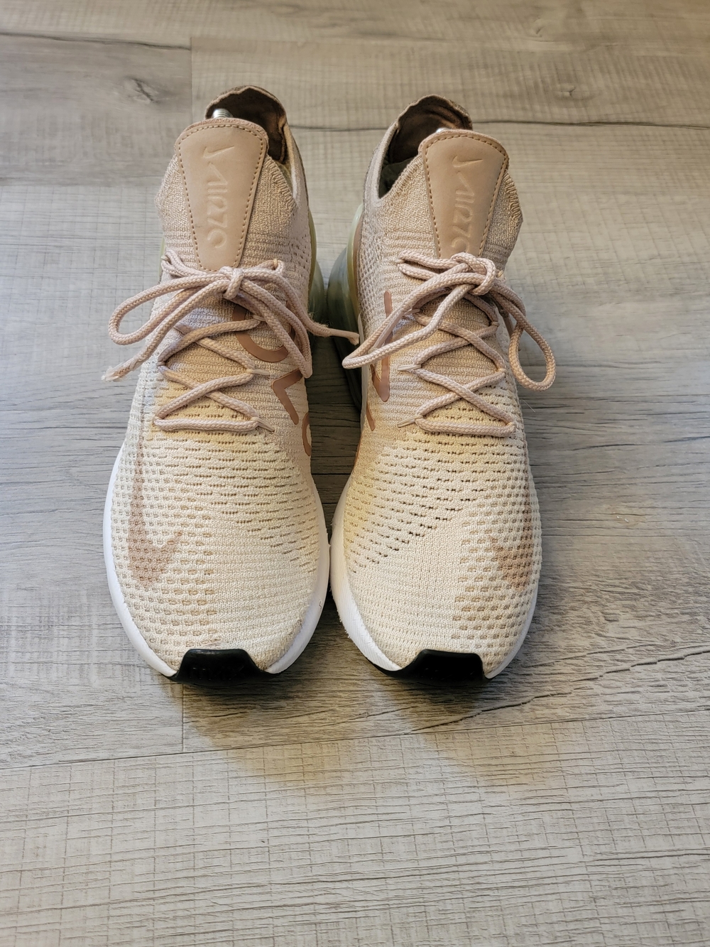 Nike Women’s Running Shoes in Light Pink